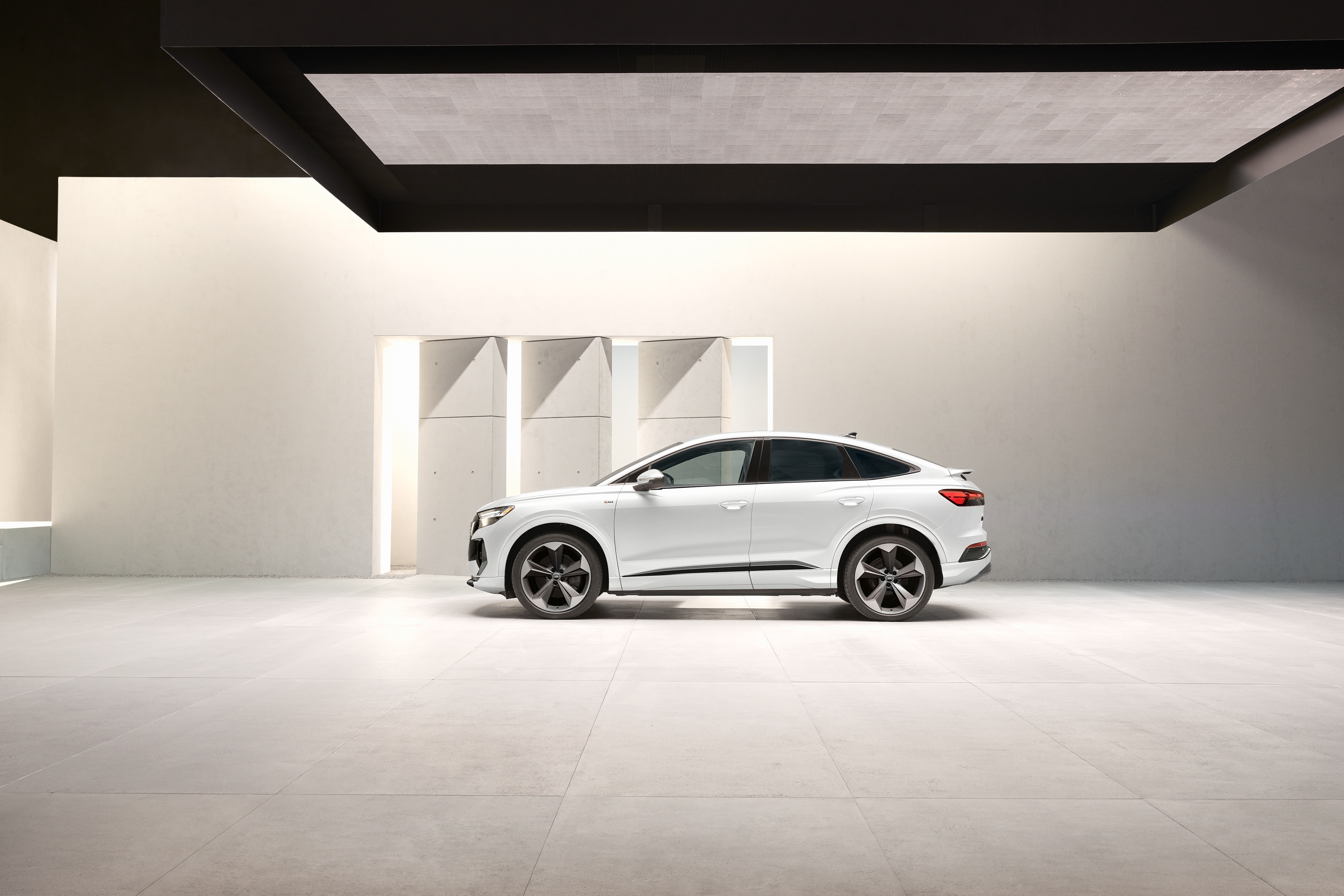 Audi Q4 e-tron 1